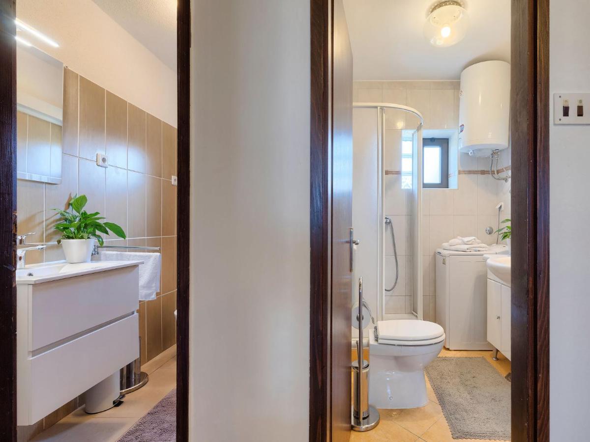 Apartment Chiara By Interhome Novigrad  Bagian luar foto